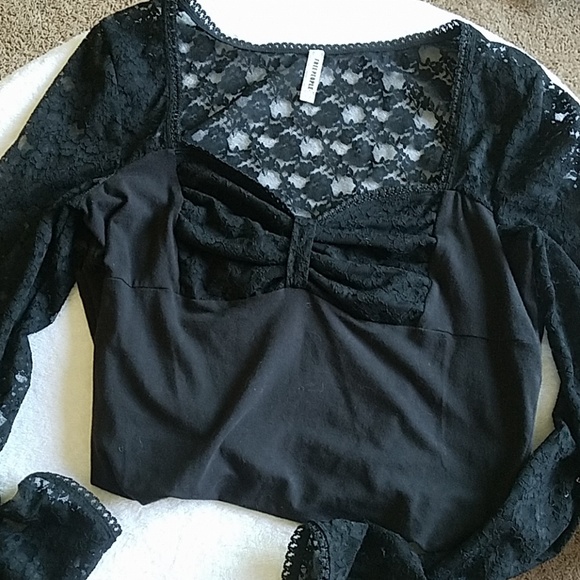 Free People Tops - Free People Long Sleeve Lace Top